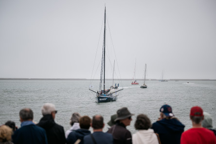 Retour des IMOCA aux pontons de la Course des Caps Boulogne sur Mer Banque Populaire du Nord 2025.