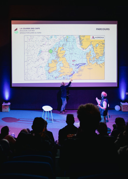 Briefing météo des Skippers avant le départ de la Course des Caps Boulogne sur Mer Banque Populaire du Nord 2025.