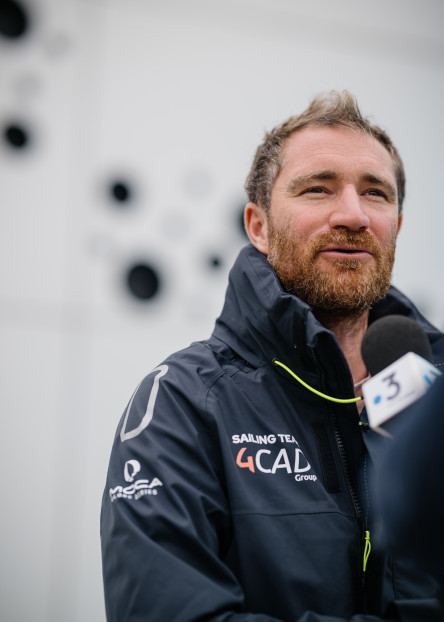 Interview média de certains skippers en marge du briefing météo avant le départ de la Course des Caps Boulogne sur Mer Banque Populaire du Nord 2025.