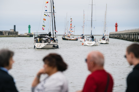 Illustrations du village de la Course des Caps Boulogne sur Mer Banque Populaire du Nord 2025.