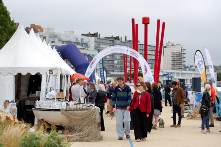 Course des Caps - Boulogne sur Mer - Banque Populaire du Nord 2025 --- Ambiances village