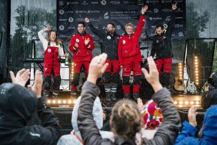 Arrivée du deuxième IMOCA, Petit Prince Queguiner, second de la Course des Caps Boulogne sur Mer Banque Populaire du Nord 2025.