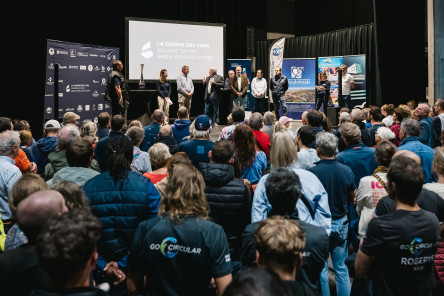 Remise des Prix le dimanche 06 Juillet 2025 de la Course des Caps Boulogne sur Mer Banque Populaire du Nord 2025, dans la salle L'Embarcadère, après un changement en dernière minute suite aux averses locales.