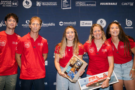 Remise des Prix le dimanche 06 Juillet 2025 de la Course des Caps Boulogne sur Mer Banque Populaire du Nord 2025, dans la salle L'Embarcadère, après un changement en dernière minute suite aux averses locales.