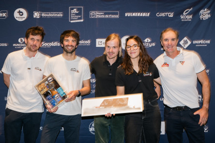 Remise des Prix le dimanche 06 Juillet 2025 de la Course des Caps Boulogne sur Mer Banque Populaire du Nord 2025, dans la salle L'Embarcadère, après un changement en dernière minute suite aux averses locales.