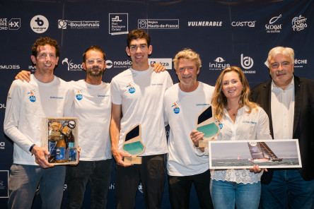 Remise des Prix le dimanche 06 Juillet 2025 de la Course des Caps Boulogne sur Mer Banque Populaire du Nord 2025, dans la salle L'Embarcadère, après un changement en dernière minute suite aux averses locales.